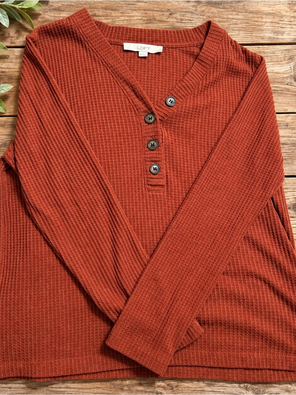 LOFT women’s rust Waffle Knit Henley Sweater xl